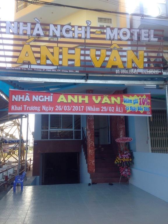 Anh Van Guesthouse Chau Doc Exterior foto